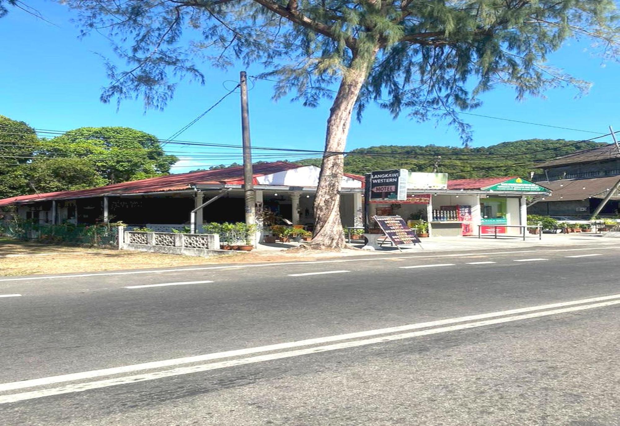 Langkawi Western Motel Pantai Cenang  Εξωτερικό φωτογραφία
