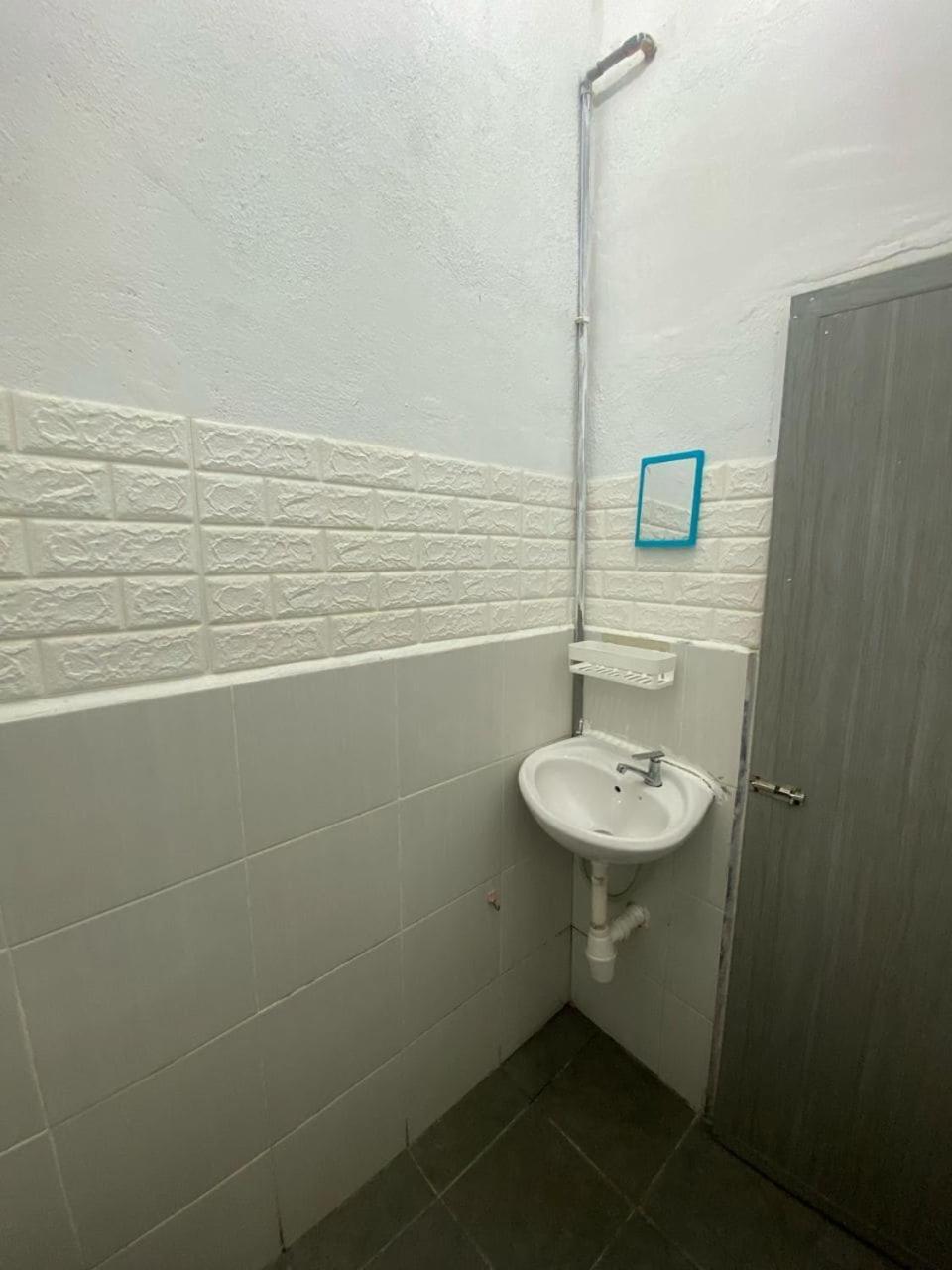Langkawi Western Motel Pantai Cenang  Εξωτερικό φωτογραφία