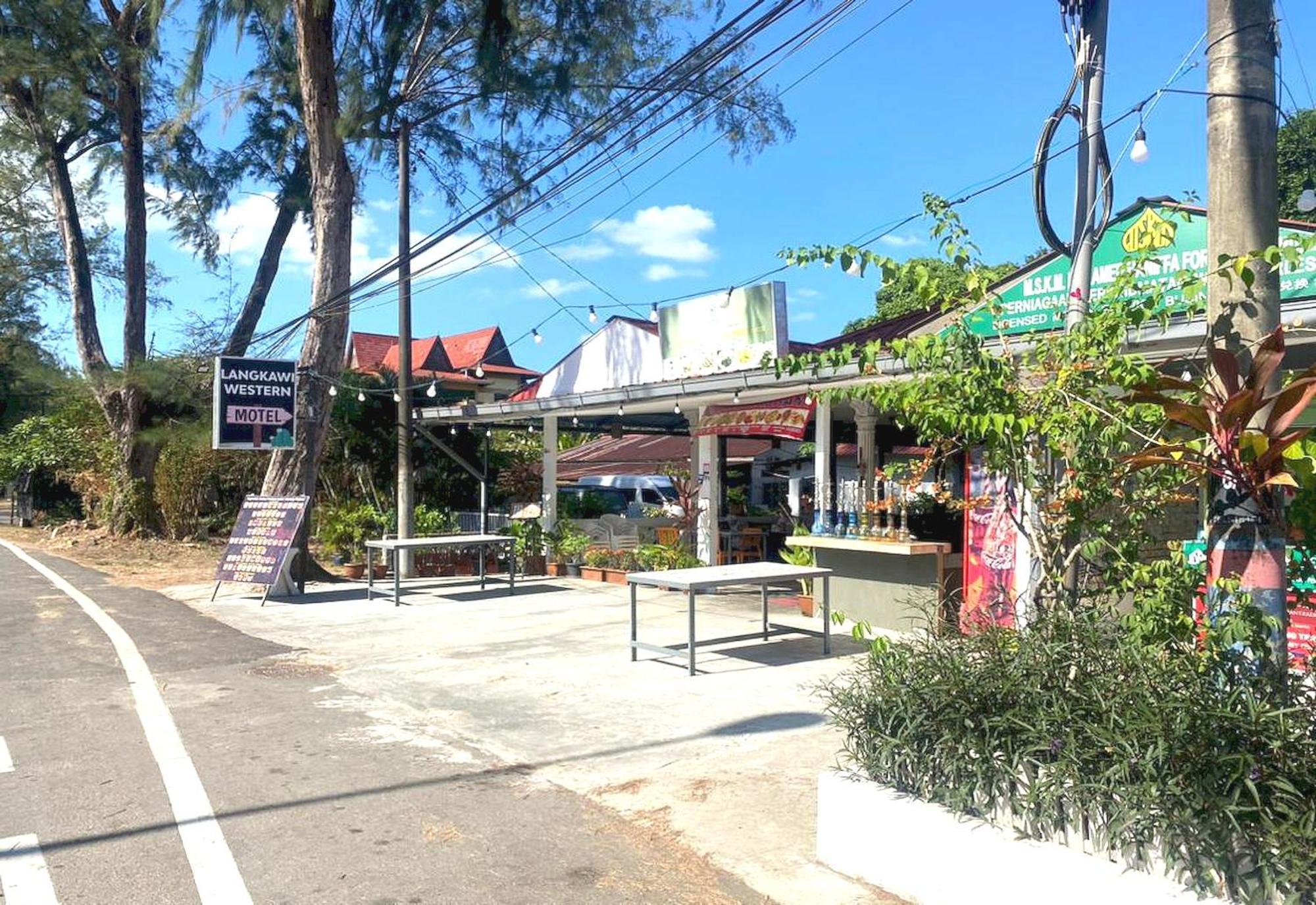 Langkawi Western Motel Pantai Cenang  Εξωτερικό φωτογραφία