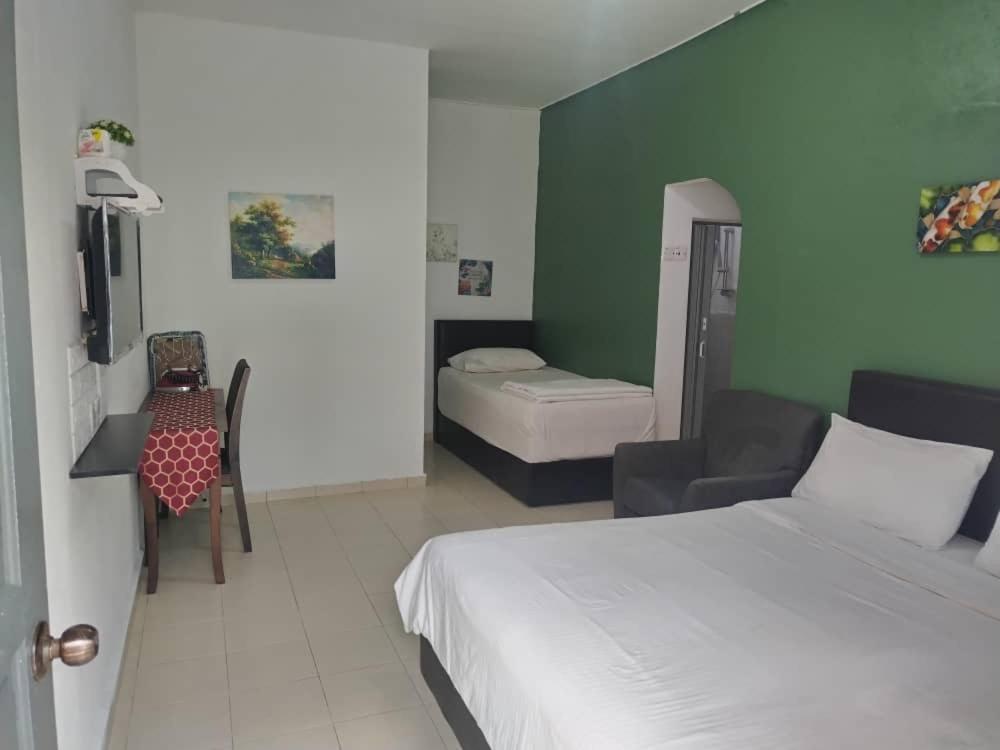 Langkawi Western Motel Pantai Cenang  Δωμάτιο φωτογραφία